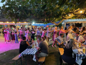 Mitreissendes Obfelder Oktoberfest