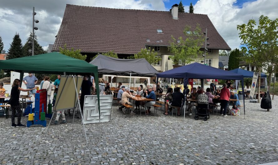 Es kam Leben auf den Postarealplatz in Obfelden