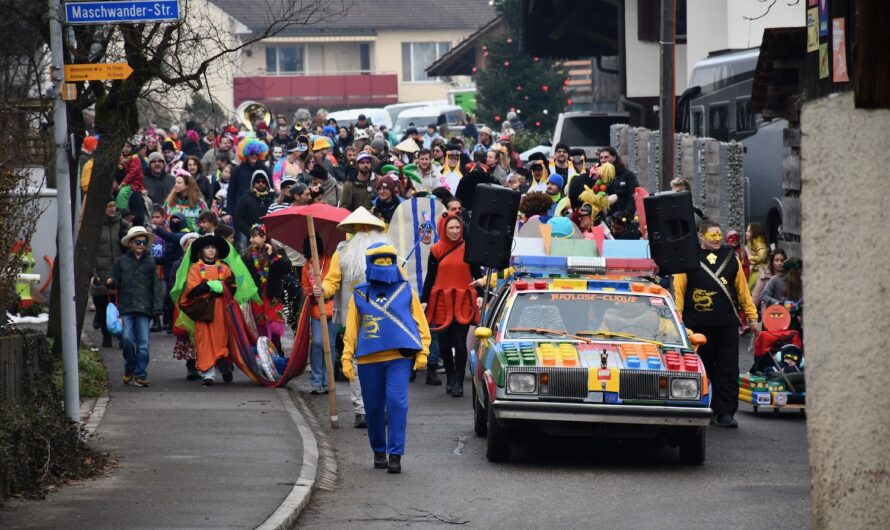 Grossandrang bei der Kinderfasnacht in Obfelden